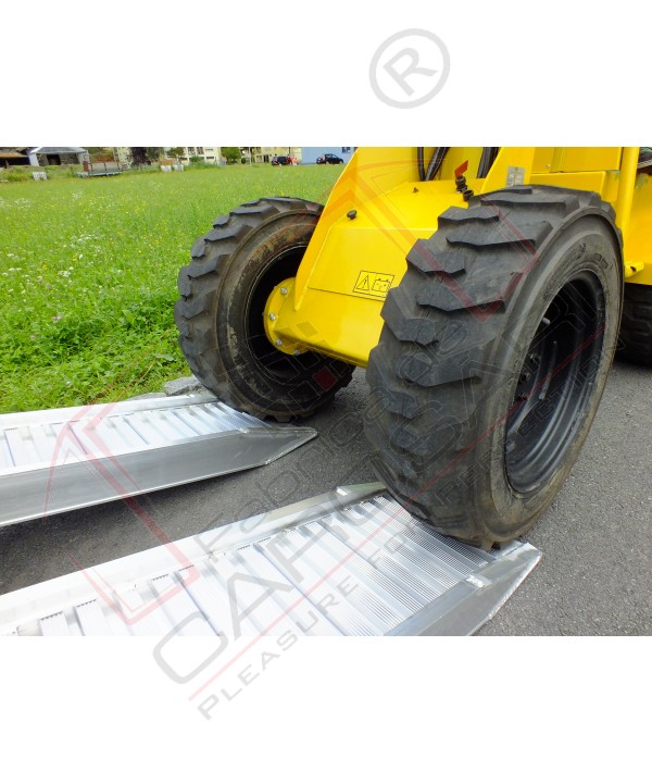 Aluminium ramps - wide with border 4 to - 2,5 m